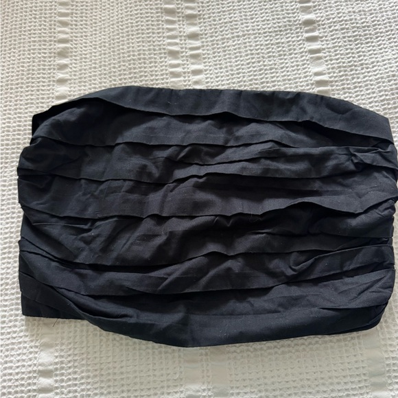 Abercrombie & Fitch Tops - Abercrombie cropped linen blend top